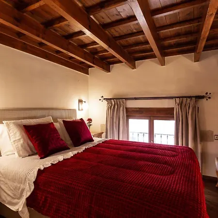 Phaedra (adults Only) 酒店 4*