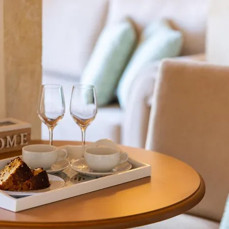 Phaedra (adults Only) 4* Resmo