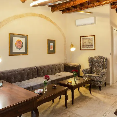 Otel Phaedra (adults Only)