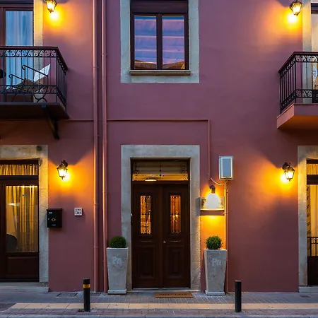 Phaedra (adults Only) Otel 4*