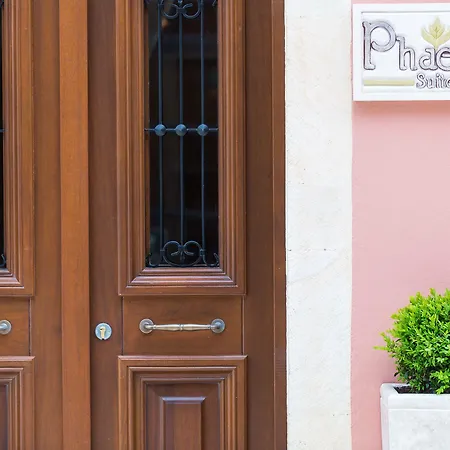 Phaedra (adults Only) Resmo