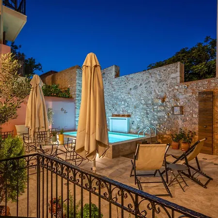 Phaedra (adults Only) 4*