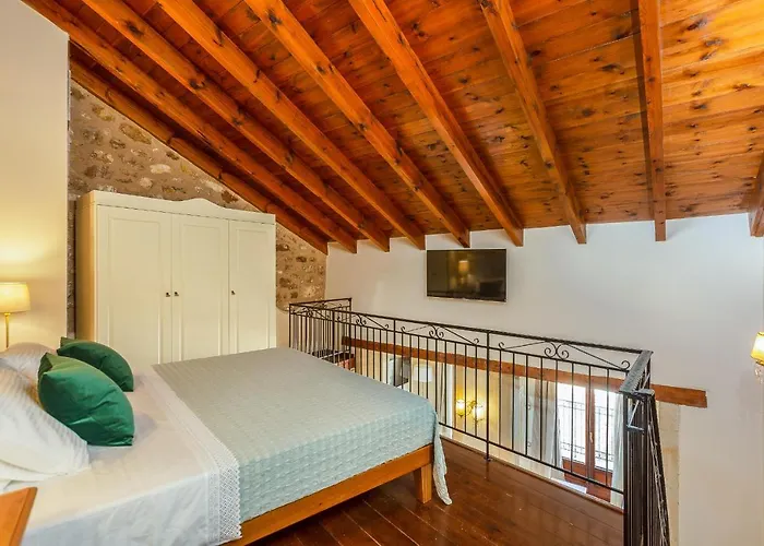 Phaedra (adults Only) 4*