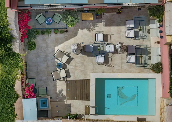 Phaedra (adults Only) 4*